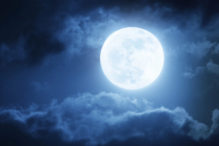 Super Luna